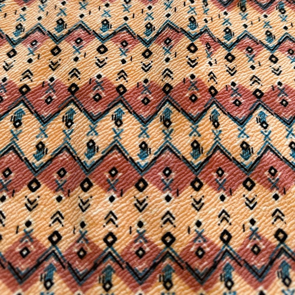 •NWT•L•GORGEOUS PINK UNIQUE PRINT CASSIE PENCIL SKIRT• - Picture 10 of 16